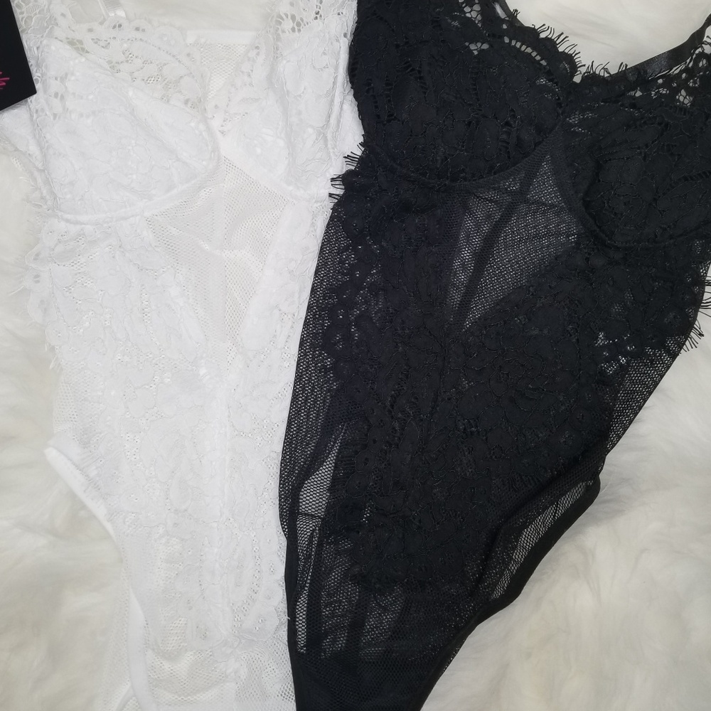 Strappy Mesh Lace Bodysuit in Black - Picture 6 of 7